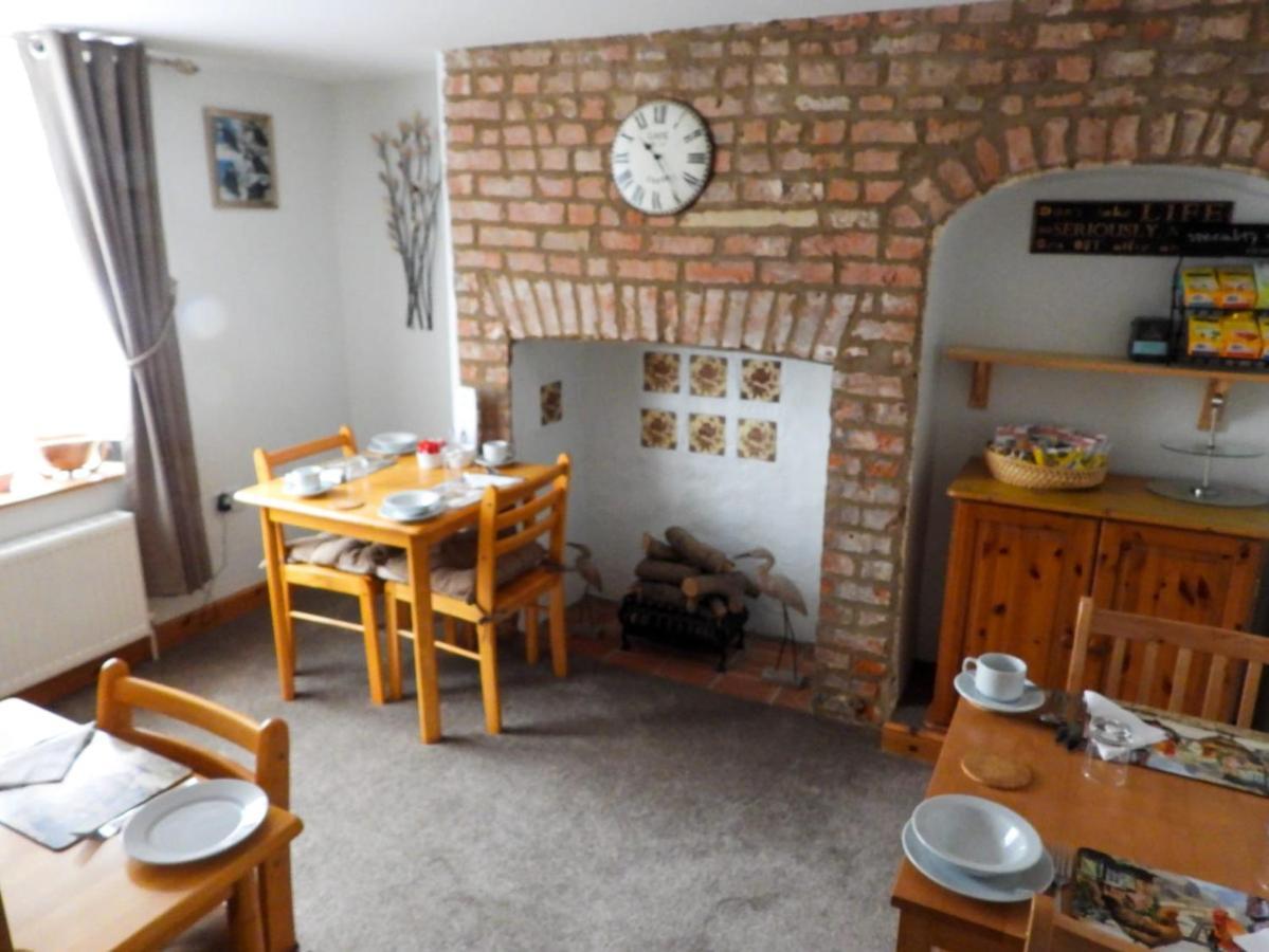 Crab Pot Cottage Фламбъро Екстериор снимка